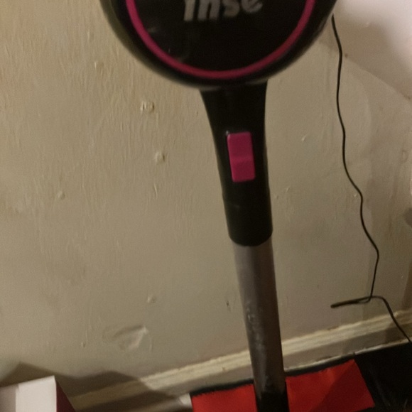 Inse Cordless Vacuum. - Picture 4 of 5